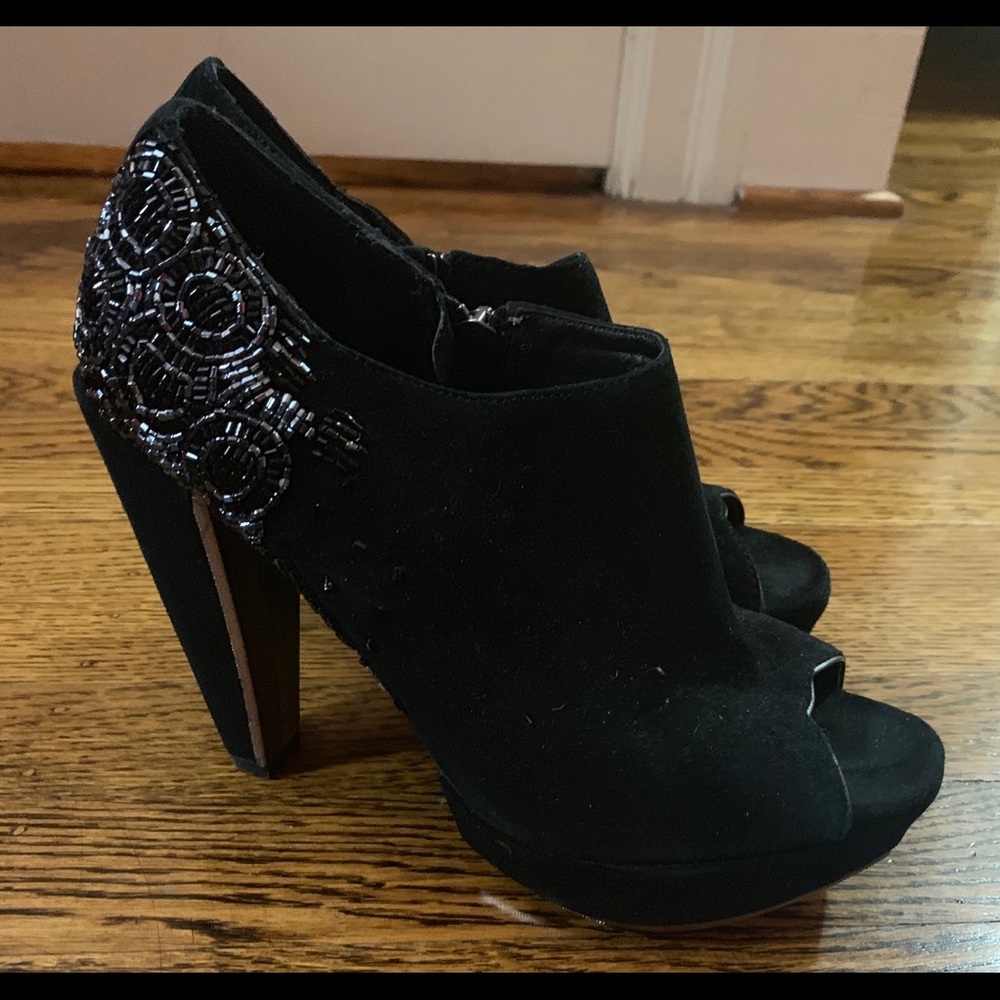 Sam Edelman Una Blck Suede Beaded Peep Toe Booties